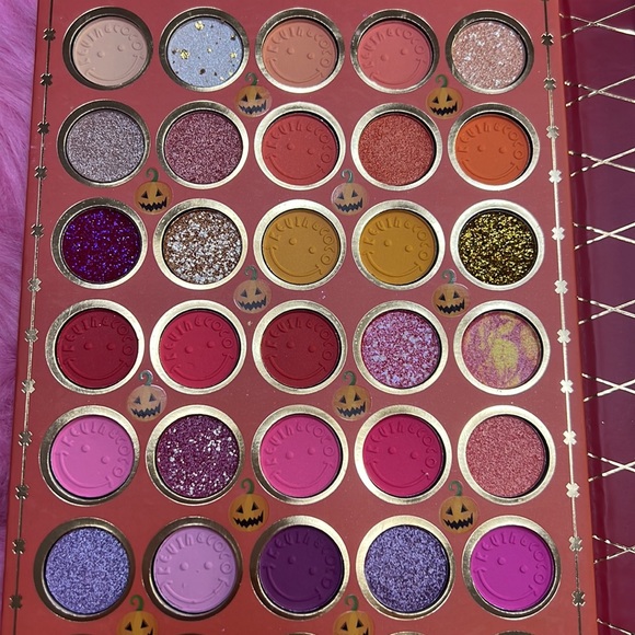 Kevin and coco 82 - Picture 3 of 6